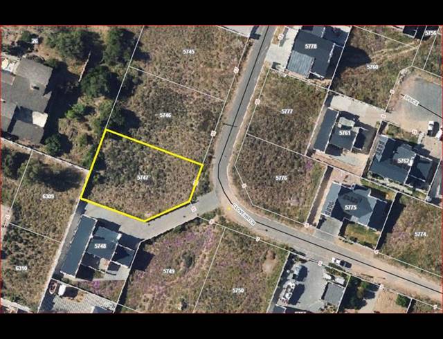 LAND FOR SALE IN DA GAMA BAY